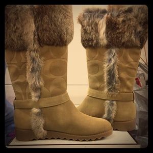 COACH AUTHENTIC BOOTS